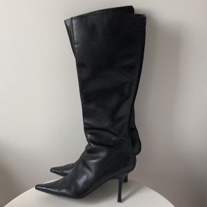 Women’s Aldo Black Leather Boots 90s Style Vintage Pointed Toe